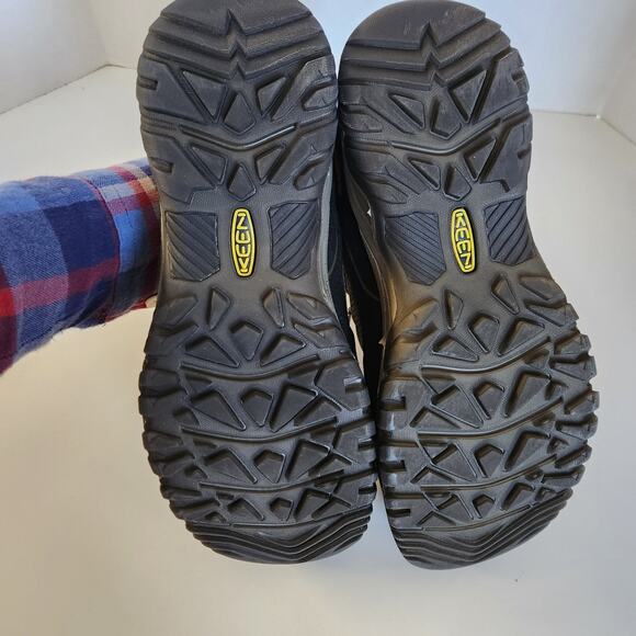 KEEN Men's Targhee 4 Low Height Durable Waterproof Hiking Shoes, US 11.5 - Picture 9 of 10